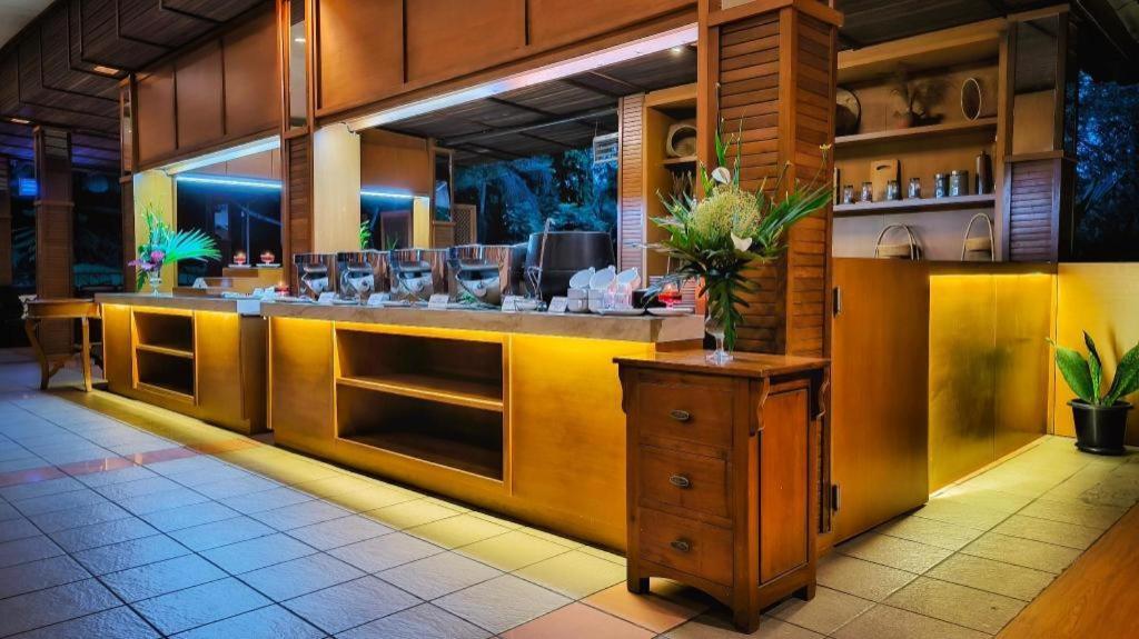 The Cipaku Garden Hotel Bandung Exterior foto