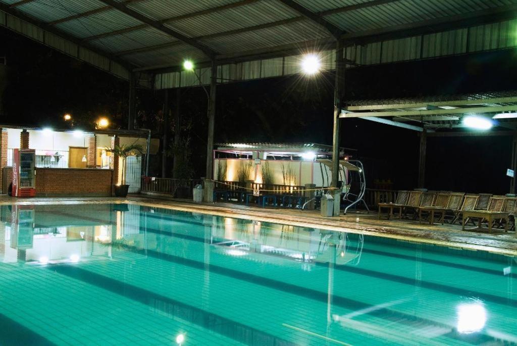 The Cipaku Garden Hotel Bandung Exterior foto