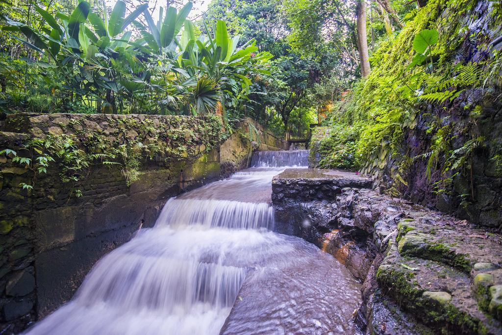 The Cipaku Garden Hotel Bandung Exterior foto